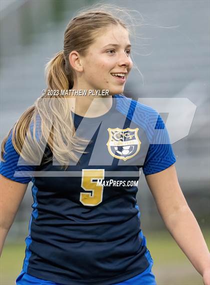 Thumbnail 2 in South View @ Cape Fear photogallery.