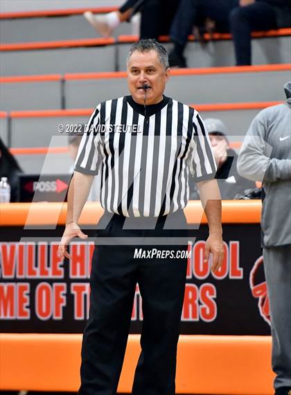 Thumbnail 3 in Sierra vs. Mira Loma (Tiger Classic) photogallery.