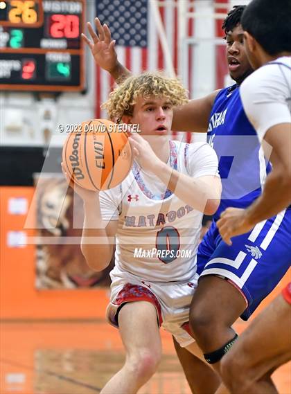 Thumbnail 3 in Sierra vs. Mira Loma (Tiger Classic) photogallery.