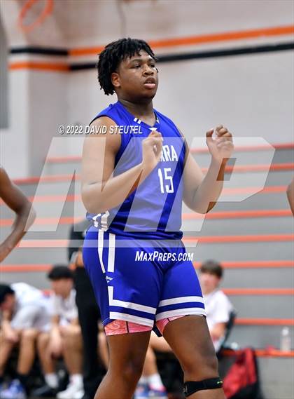 Thumbnail 3 in Sierra vs. Mira Loma (Tiger Classic) photogallery.