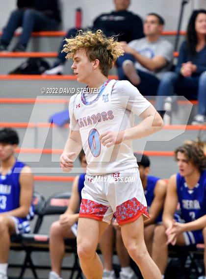 Thumbnail 2 in Sierra vs. Mira Loma (Tiger Classic) photogallery.