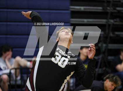 Thumbnail 2 in Regis Groff vs. Discovery Canyon photogallery.