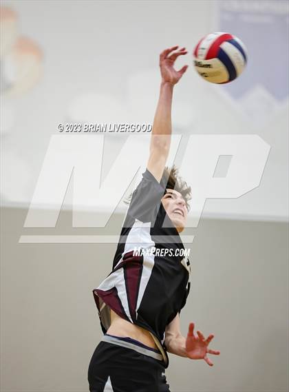Thumbnail 1 in Regis Groff vs. Discovery Canyon photogallery.