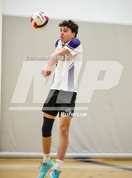 Thumbnail 2 in Regis Groff vs. Discovery Canyon photogallery.