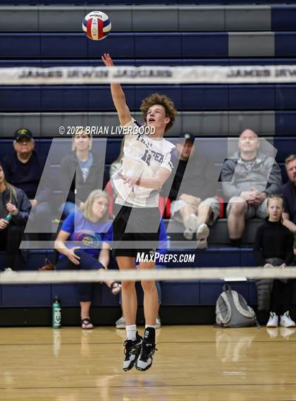 Thumbnail 2 in Regis Groff vs. Discovery Canyon photogallery.