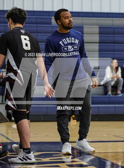 Thumbnail 3 in Regis Groff vs. Discovery Canyon photogallery.
