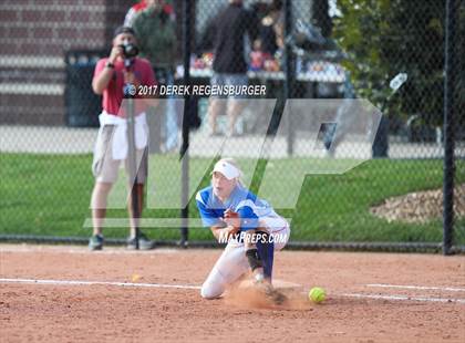 Thumbnail 2 in Legacy vs. Legend (Erie Festival of Champions) photogallery.