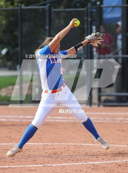 Thumbnail 2 in Legacy vs. Legend (Erie Festival of Champions) photogallery.