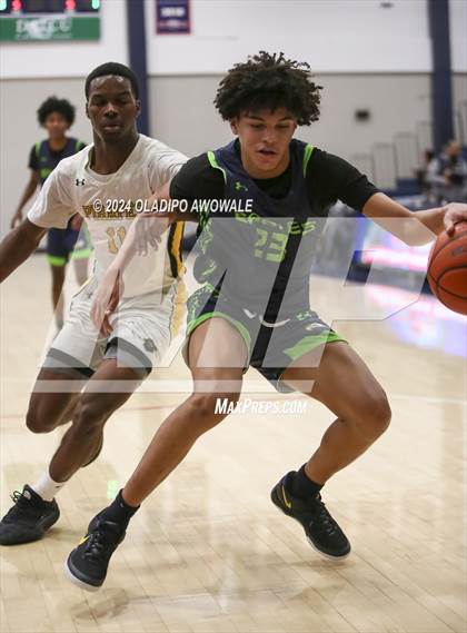 Thumbnail 1 in V.R. Eaton vs. Crandall (Denton Ryan Holiday Showcase) photogallery.