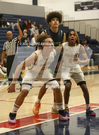 Thumbnail 3 in V.R. Eaton vs. Crandall (Denton Ryan Holiday Showcase) photogallery.