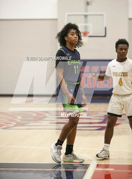 Thumbnail 2 in V.R. Eaton vs. Crandall (Denton Ryan Holiday Showcase) photogallery.