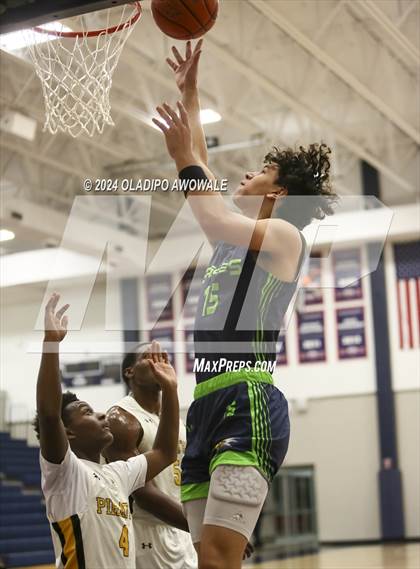 Thumbnail 3 in V.R. Eaton vs. Crandall (Denton Ryan Holiday Showcase) photogallery.