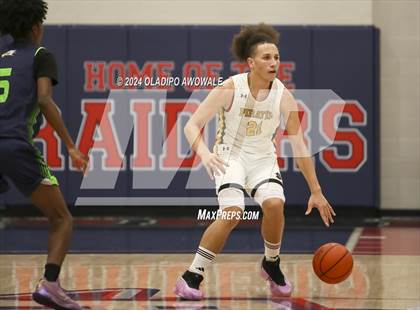 Thumbnail 1 in V.R. Eaton vs. Crandall (Denton Ryan Holiday Showcase) photogallery.