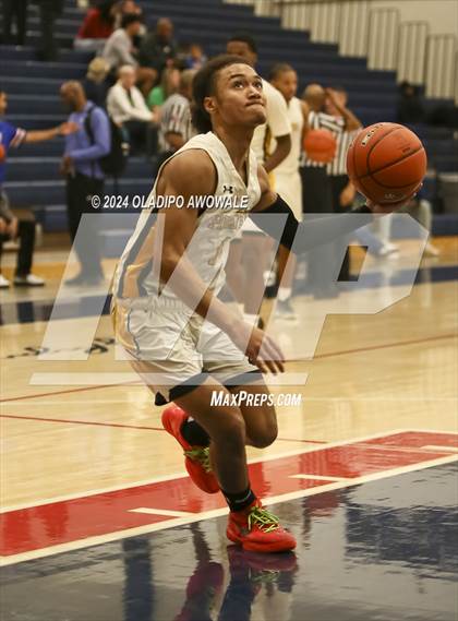 Thumbnail 1 in V.R. Eaton vs. Crandall (Denton Ryan Holiday Showcase) photogallery.