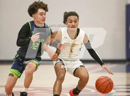 Thumbnail 1 in V.R. Eaton vs. Crandall (Denton Ryan Holiday Showcase) photogallery.