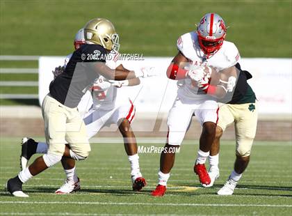 Thumbnail 1 in Notre Dame vs. Baylor (Chattanooga Kickoff Classic) photogallery.