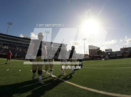 Thumbnail 1 in Notre Dame vs. Baylor (Chattanooga Kickoff Classic) photogallery.
