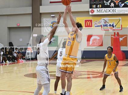 Thumbnail 1 in Richardson vs Summer Creek (McDonald's Texas Invitational) photogallery.
