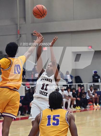 Thumbnail 2 in Richardson vs Summer Creek (McDonald's Texas Invitational) photogallery.
