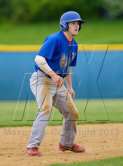 Thumbnail 2 in Grayslake Central v. Lakes (IHSA Class 3A Regional Final) photogallery.