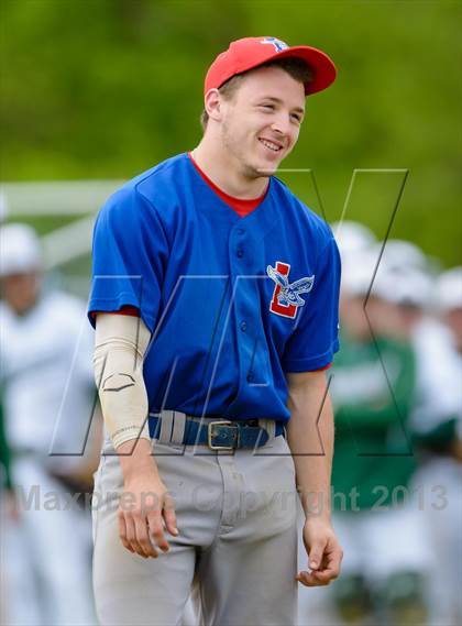 Thumbnail 1 in Grayslake Central v. Lakes (IHSA Class 3A Regional Final) photogallery.