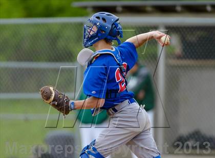 Thumbnail 3 in Grayslake Central v. Lakes (IHSA Class 3A Regional Final) photogallery.