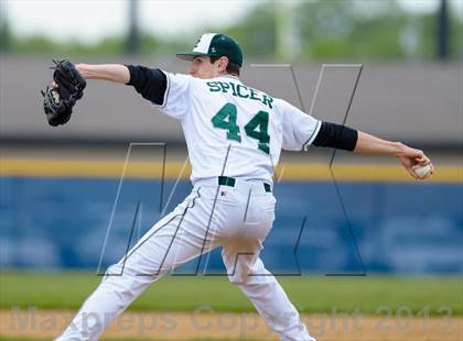 Thumbnail 2 in Grayslake Central v. Lakes (IHSA Class 3A Regional Final) photogallery.
