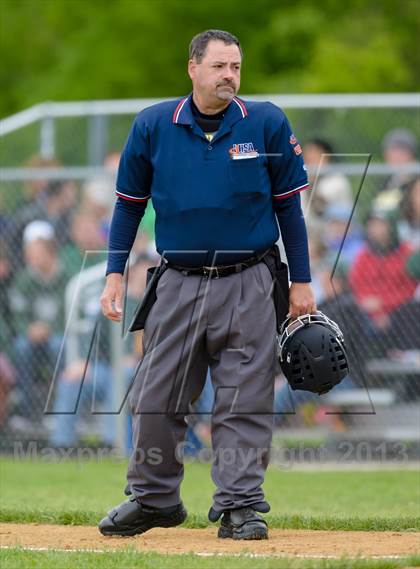 Thumbnail 2 in Grayslake Central v. Lakes (IHSA Class 3A Regional Final) photogallery.