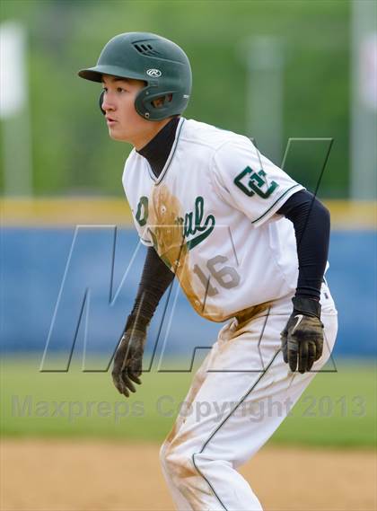 Thumbnail 2 in Grayslake Central v. Lakes (IHSA Class 3A Regional Final) photogallery.