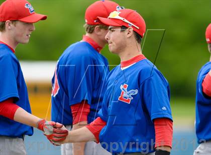 Thumbnail 3 in Grayslake Central v. Lakes (IHSA Class 3A Regional Final) photogallery.
