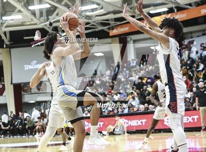 Thumbnail 1 in San Ysidro vs. Christopher Columbus (Spalding Hoophall Classic) photogallery.