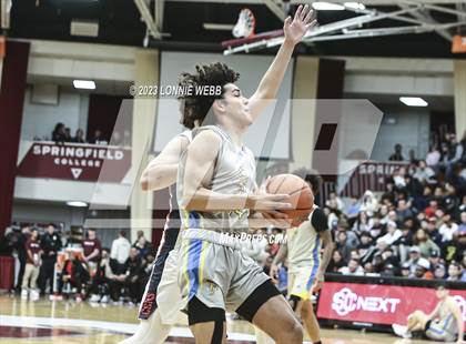 Thumbnail 2 in San Ysidro vs. Christopher Columbus (Spalding Hoophall Classic) photogallery.