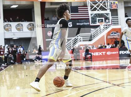 Thumbnail 2 in San Ysidro vs. Christopher Columbus (Spalding Hoophall Classic) photogallery.