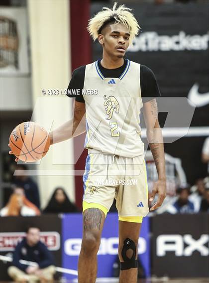 Thumbnail 3 in San Ysidro vs. Christopher Columbus (Spalding Hoophall Classic) photogallery.