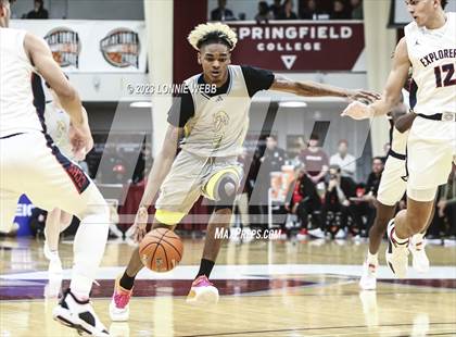 Thumbnail 2 in San Ysidro vs. Christopher Columbus (Spalding Hoophall Classic) photogallery.