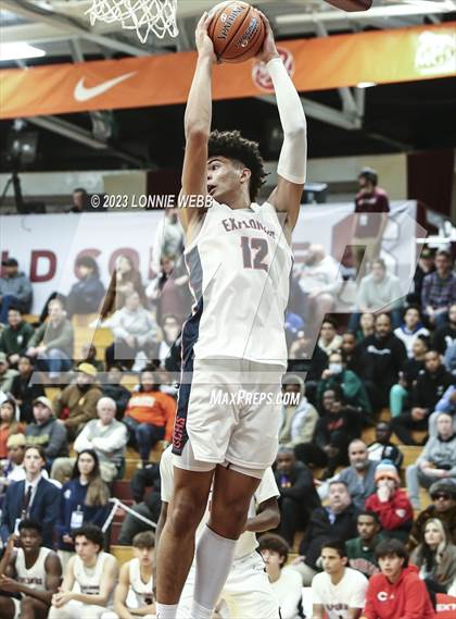 Thumbnail 3 in San Ysidro vs. Christopher Columbus (Spalding Hoophall Classic) photogallery.