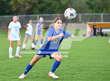 Thumbnail 3 in LaVergne @ Wilson Central photogallery.