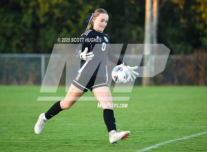 Thumbnail 2 in LaVergne @ Wilson Central photogallery.
