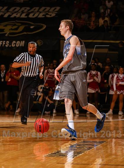 Thumbnail 3 in Denver East vs. Legend (CHSAA 5A Final Four) photogallery.