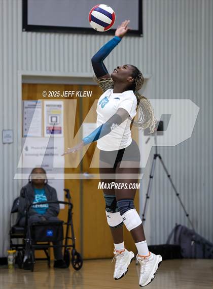 Thumbnail 1 in Lincoln Park Academy vs Jensen Beach (East Coast Challenge) photogallery.