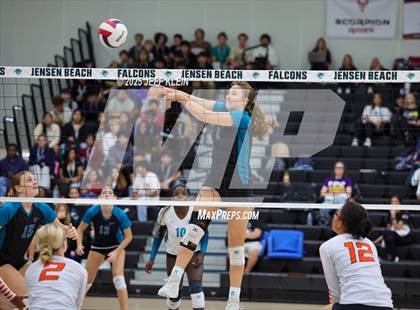 Thumbnail 2 in Lincoln Park Academy vs Jensen Beach (East Coast Challenge) photogallery.