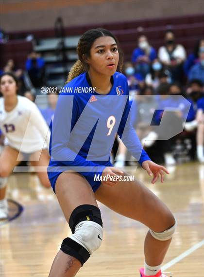 Thumbnail 2 in Bishop Gorman @ Faith Lutheran photogallery.