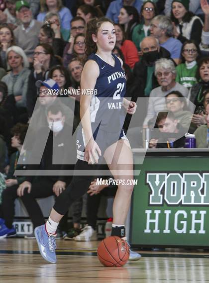 Thumbnail 1 in Putnam Valley vs Irvington (Section 1 Class B Final) photogallery.