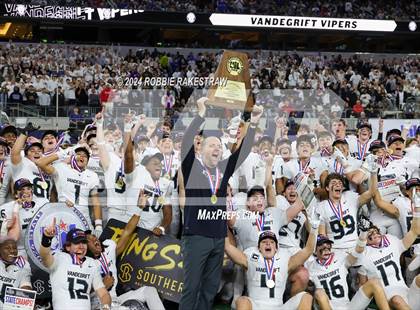 Thumbnail 2 in Southlake Carroll vs. Vandegrift (UIL 6A Division II Final Medal Ceremony) photogallery.