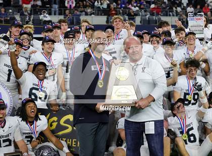 Thumbnail 1 in Southlake Carroll vs. Vandegrift (UIL 6A Division II Final Medal Ceremony) photogallery.