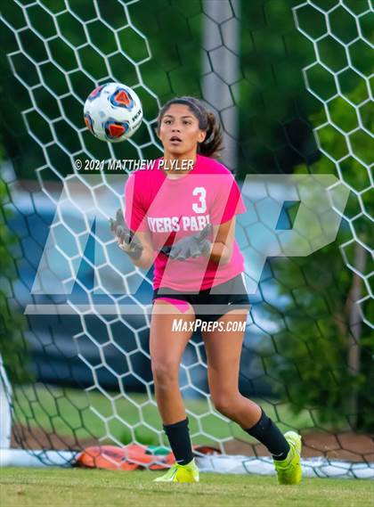 Thumbnail 3 in Pinecrest vs. Myers Park (1 of 2 - NCHSAA 4A Final - the game) photogallery.