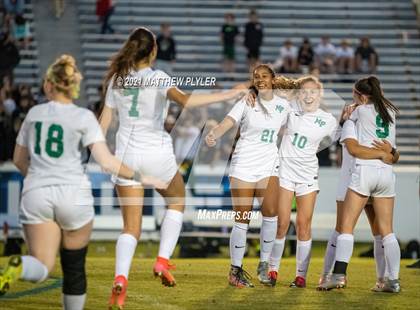 Thumbnail 2 in Pinecrest vs. Myers Park (1 of 2 - NCHSAA 4A Final - the game) photogallery.