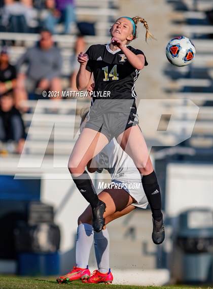 Thumbnail 2 in Pinecrest vs. Myers Park (1 of 2 - NCHSAA 4A Final - the game) photogallery.