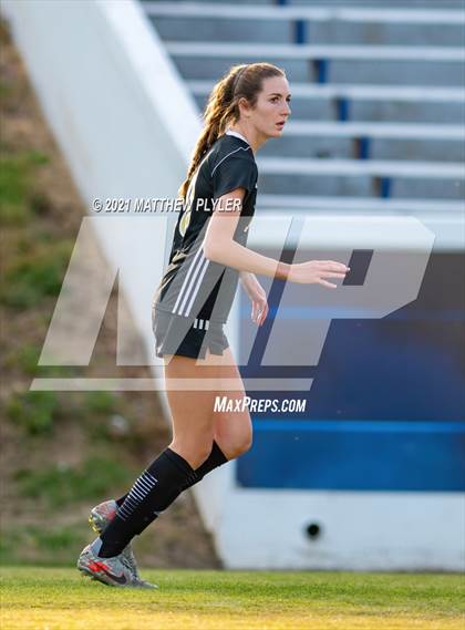 Thumbnail 3 in Pinecrest vs. Myers Park (1 of 2 - NCHSAA 4A Final - the game) photogallery.