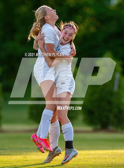 Thumbnail 2 in Pinecrest vs. Myers Park (1 of 2 - NCHSAA 4A Final - the game) photogallery.